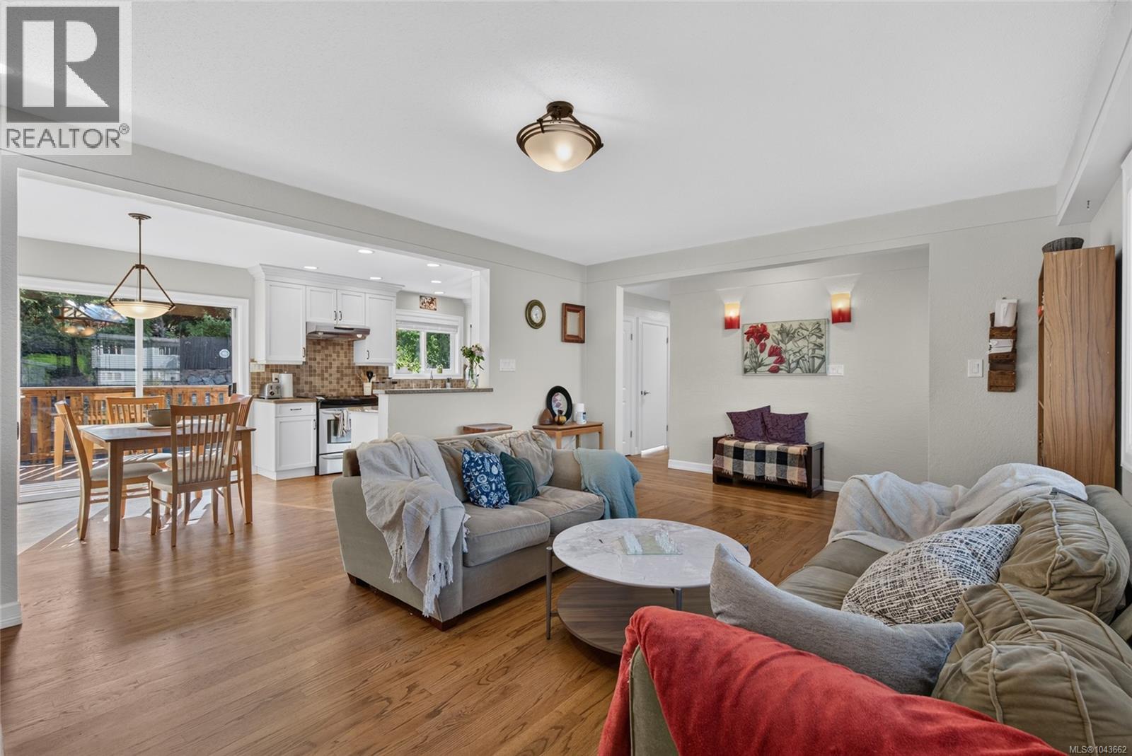 Residential in Saanich 5