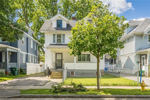 29 W High Ter, Rochester, NY, 14619-1832 | Card Image