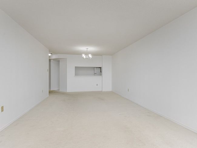 PH-206 - 7440 Bathurst St, Condo with 2 bedrooms, 2 bathrooms and 2 parking in Thornhill ON | Image 12