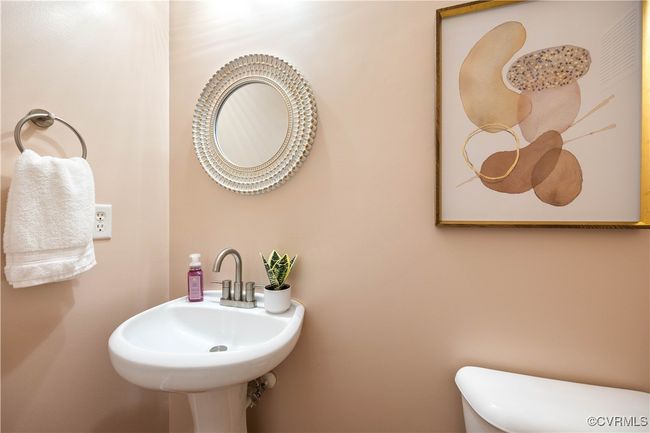 The Hal Bath's tucked away location offers perfect privacy - which your guests will appreciate! | Image 19