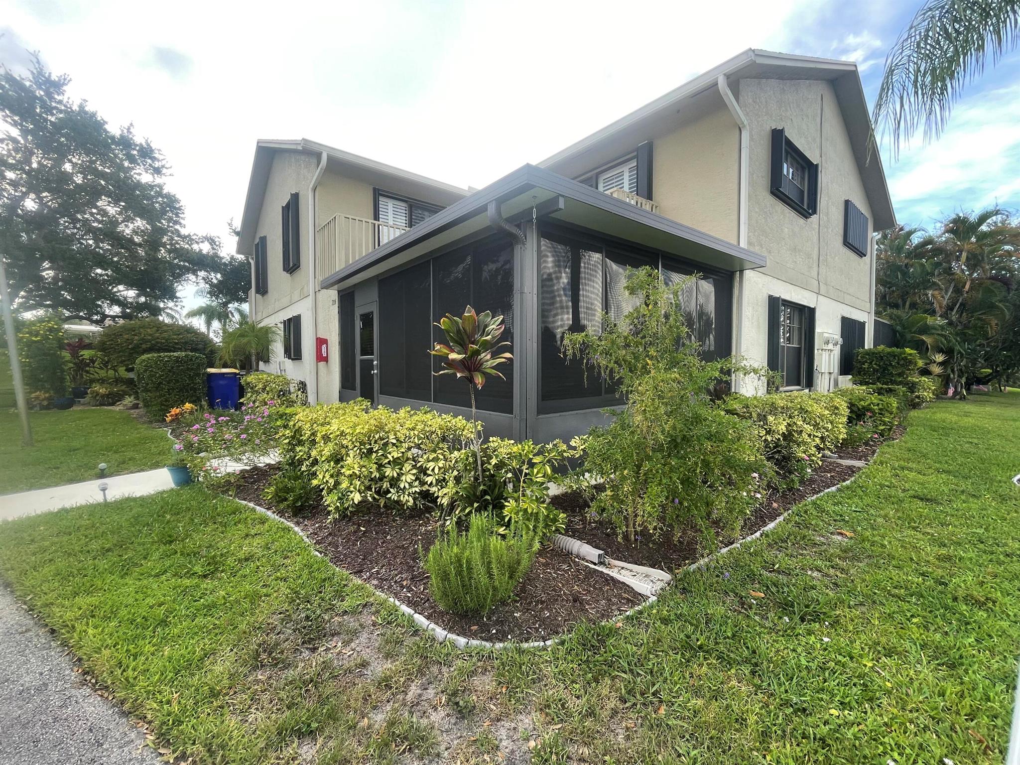 Jamestown Ter, Hobe Sound, FL 33455