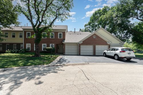 apt-d1-1608 Newburn Ct, Wheeling, IL, 60090-7128 | Card Image
