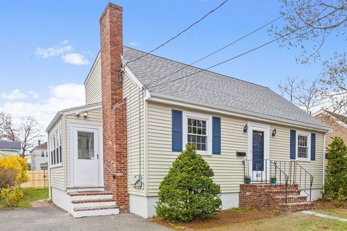 60 Fleming St, Dedham, MA, 02026-2524 | Card Image
