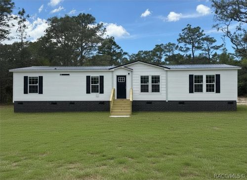 132 S Thayer Ave, Lecanto, FL, 34461-8656 | Card Image