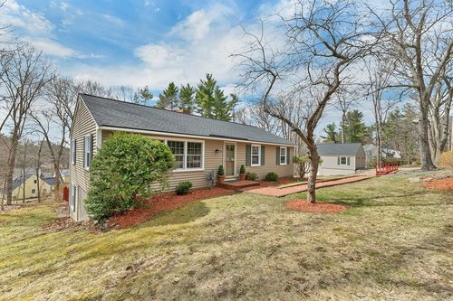 716 Exeter Rd, Hampton, NH, 03842-1022 | Card Image