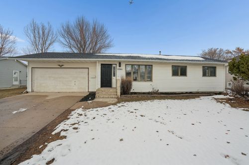 2301 23rd Ave S, Fargo, ND, 58103-5115 | Card Image