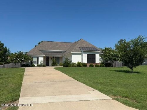 221 Ironwood Pl, Brandon, MS, 39042-6612 | Card Image