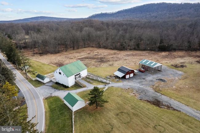 767 Pinetown Rd, Home with 4 bedrooms, 5 bathrooms and null parking in LEWISBERRY PA | Image 15