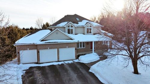 6 Mair Crt, Saint Clements, ON, N0B2M0 | Card Image