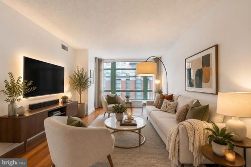 1107-1150 K St Nw, WASHINGTON, DC, 20005-6812 | Card Image