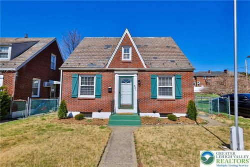 851 Media St, BETHLEHEM, PA, 18017-6054 | Card Image