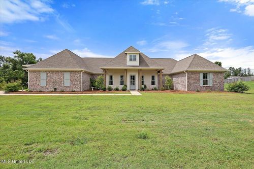 212 Lost Oak Ln, Brandon, MS, 39047-6778 | Card Image