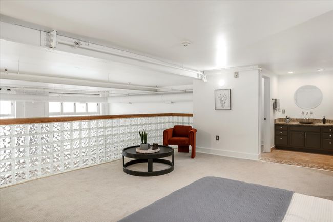 APT-4 - 2843 E Grand Blvd, Condo with 2 bedrooms, 2 bathrooms and null parking in Detroit MI | Image 14