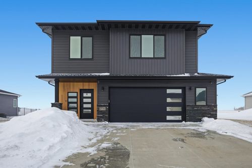 2730 14th St W, West Fargo, ND, 58078-8462 | Card Image