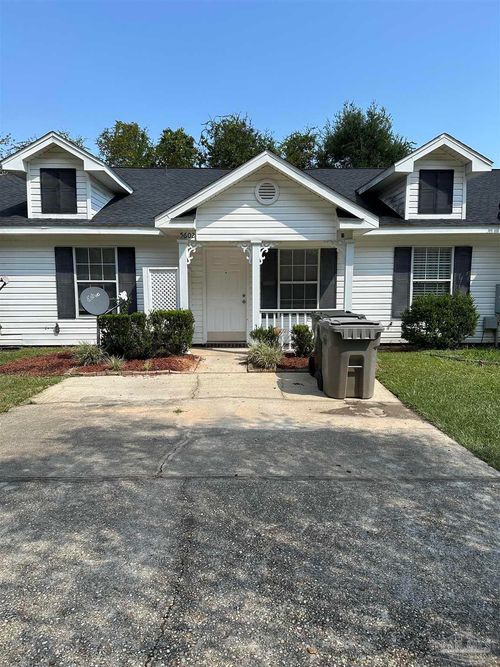 b-5602 W Shore Dr, Pensacola, FL, 32526-1566 | Card Image