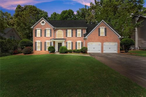 2316 Woodcrest Dr Se, Smyrna, GA, 30082-3864 | Card Image