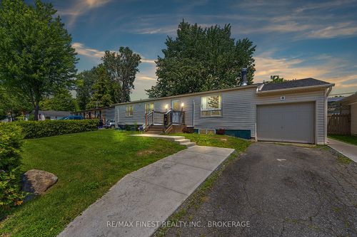 35 Clairton Pl, Amherstview, ON, K7N1R8 | Card Image