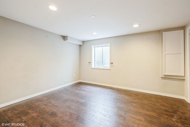 885 Tipperary St, House other with 4 bedrooms, 4 bathrooms and 3 parking in Gilberts IL | Image 18