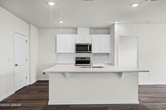 38 Sprout Ln, House other with 3 bedrooms, 2 bathrooms and null parking in ORMOND BEACH FL | Image 5