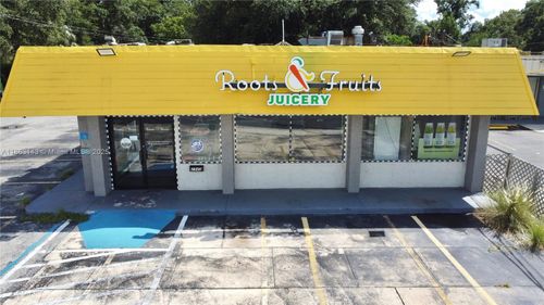 2944 University Blvd W, Jacksonville, FL, 32217-2119 | Card Image