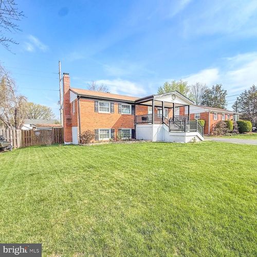 9704 Loudoun Avenue, MANASSAS, VA, 20109 | Card Image