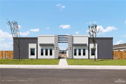 4-4220 Walnut Ave, McAllen, TX, 78501 | Card Image