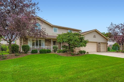 9301 Birch Ave, Mokena, IL, 60448-8324 | Card Image