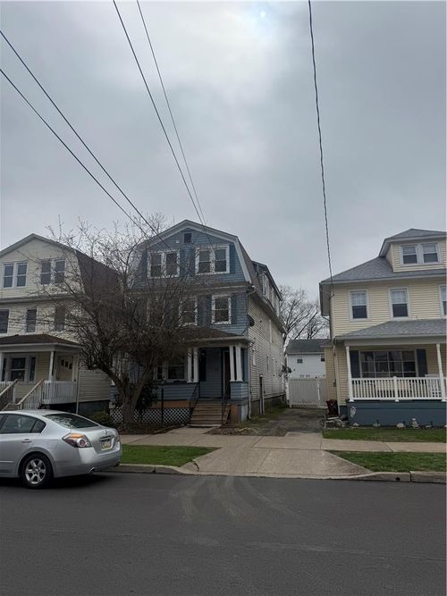 2-122 2nd Ave, Kingston, PA, 18704-5739 | Card Image