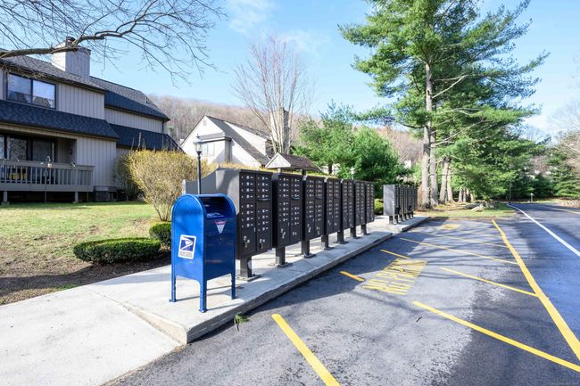66 - 66 Cambridge Ct, Condo with 2 bedrooms, 2 bathrooms and 2 parking in Beacon Falls CT | Image 27