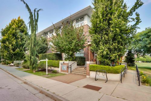 105-245 Brookes St, New Westminster, BC, V3M0G5 | Card Image