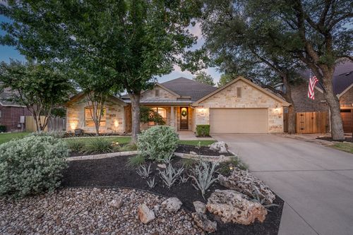 30011 Edgewood Dr, Georgetown, TX, 78628-1012 | Card Image