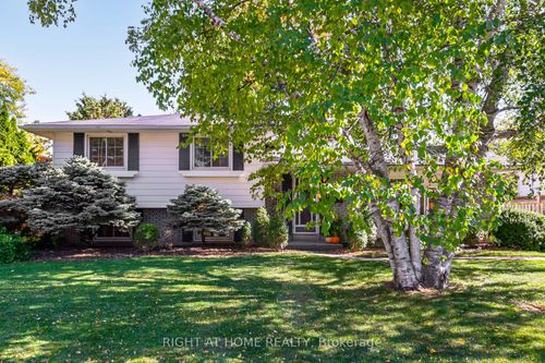 5188 Cherryhill Cres, Burlington, ON, L7L4C4 | Card Image