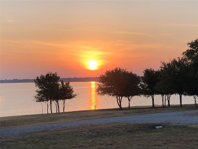 Sunrise over the lake from the lot. | Image 20