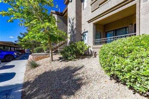 1100-8250 N Grand Canyon Dr, Las Vegas, NV, 89166 | Card Image
