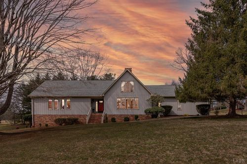 107 Hitching Post Lane, Forest, VA, 24551 | Card Image