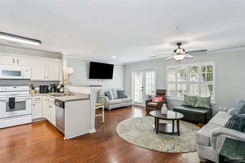156 Swaying Pine Ct, Crestview, FL, 32539-5799 | Card Image