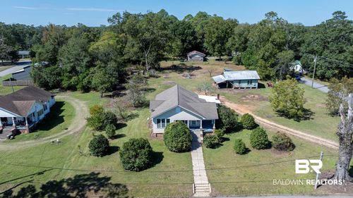 307 Salter St, Evergreen, AL, 36401-2621 | Card Image