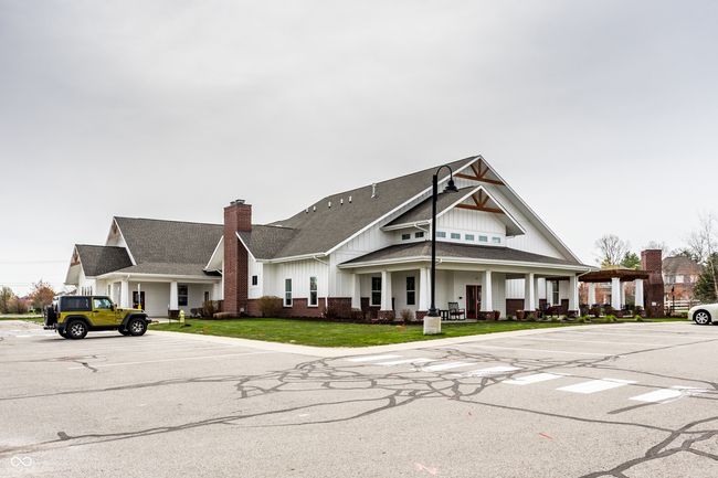 Amenities include multiple swimming pools, a fitness/workout center, playgrounds, a 15-acre park, dog park, racquet courts, a clubhouse w/ banquet facilities, miles of biking and walking paths and more! | Image 53