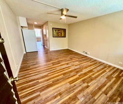 302b-425 Ena Rd, Honolulu, HI, 96815-1708 | Card Image