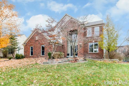 33 Fox Point Ct Ne, Ada, MI, 49301-9263 | Card Image