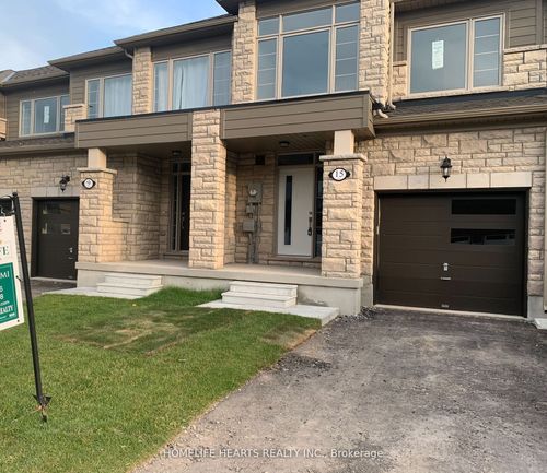 15 Admiral Rd, Welland, ON, L3B0H3 | Card Image