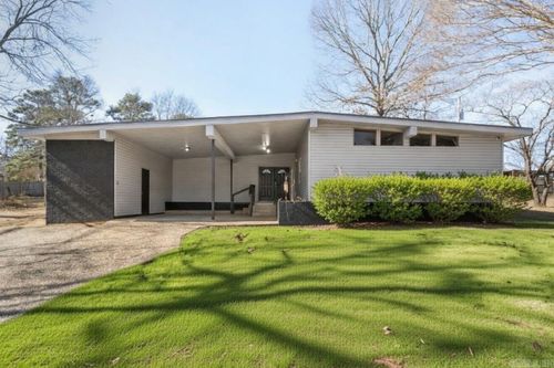 3913 Sandra Ln, Benton, AR, 72019-3284 | Card Image