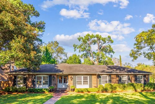 1381 E Vagabond Lane, Mount Pleasant, SC, 29464 | Card Image