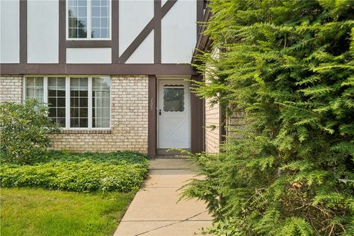 105-1772 Foxcroft Ln, Allison Park, PA, 15101-3278 | Card Image