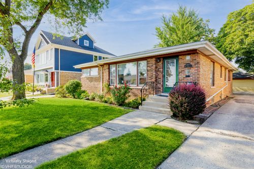6928 W Seward St, Niles, IL, 60714-3019 | Card Image
