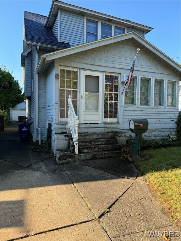 Lockwood Ave, Buffalo, NY 14220
