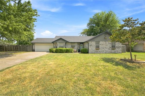 674 Zachary St, Centerton, AR, 72719-8995 | Card Image