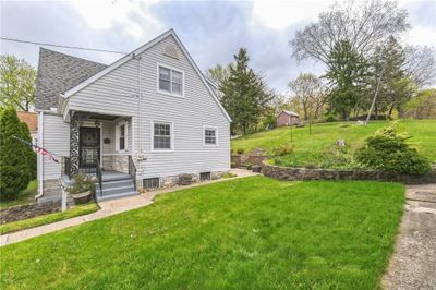 2514 Woodland Rd, House other with 3 bedrooms, 1 bathrooms and 1 parking in Harmony Twp - BEA PA | Image 2