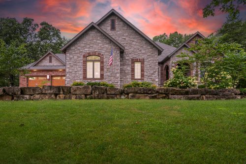 744 Seven Pines Dr, Saddlebrooke, MO, 65630-3095 | Card Image