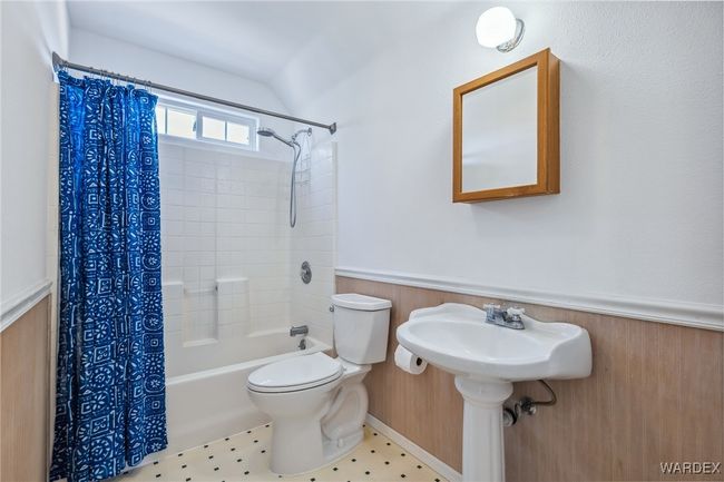Bathroom | Image 67